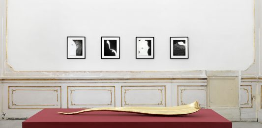 Stelle sulla città delle dame: Veronica Bisesti in mostra alla Galleria Alfonso Artiaco, Napoli Veronica Bisesti, Dove brulica l'altrove, veduta parziale della mostra, Galleria Alfonso Artiaco, Napoli, 2023