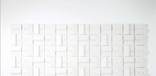 We Art Open: candidature aperte per gli artisti che vogliono esporre e vincere un premio in denaro Simone Micchichè, BLA BLA BLA, vincitore della sesta edizione di We Art Open