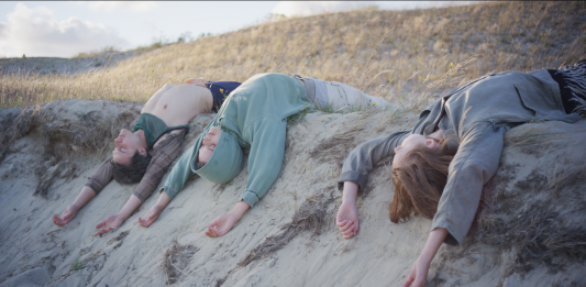 Corpi mutanti e stelle che implodono, la mostra alle OGR di Torino