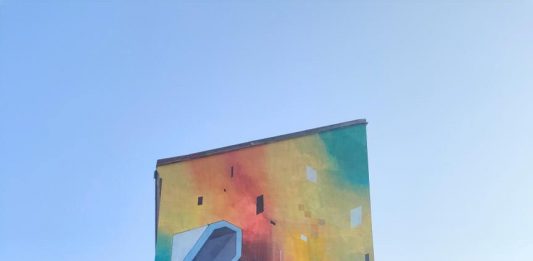 Etn!k, lo street artist italiano realizza un murale a Vänersborg