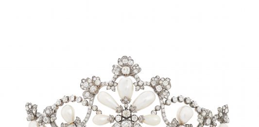 Perle, diamanti, rubini. I gioielli dell’Impero asburgico vanno all’asta a Ginevra asta gioielli asburgo