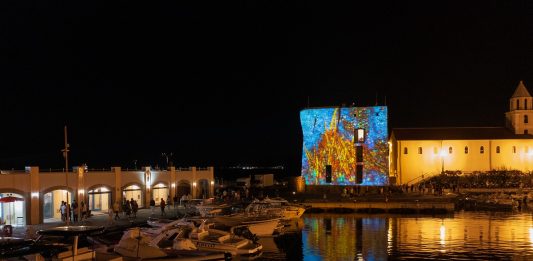 No Food Tomorrow, arte, etica ed ecologia in mostra a Roma No Food Tomorrow, videomapping Pollica