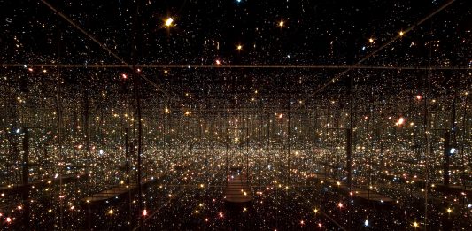 La Kusama mania non si ferma: 36mila nuovi biglietti disponibili per la mostra a Bergamo