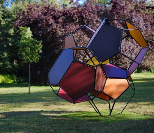 In occasione di Frieze London, Regent’s Park si riempie di installazioni monumentali frieze sculpture