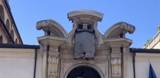 Mancanza di personale e orari ridotti: è polemica su quattro musei di Milano