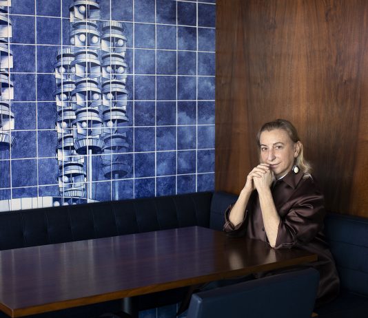 Fondazione Prada, Miuccia è la nuova direttrice. Nominato anche un comitato di indirizzo miuccia prada fondazione direttrice