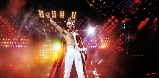 Who wants to live forever? Tutto venduto all’asta di Freddie Mercury Freddie Mercury