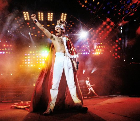 Who wants to live forever? Tutto venduto all’asta di Freddie Mercury Freddie Mercury