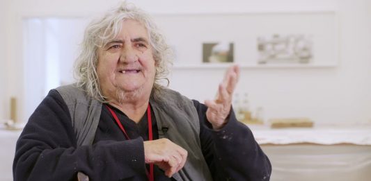 L’artista egiziana Anna Boghiguian ha vinto il ricchissimo Wolfgang Hahn Prize