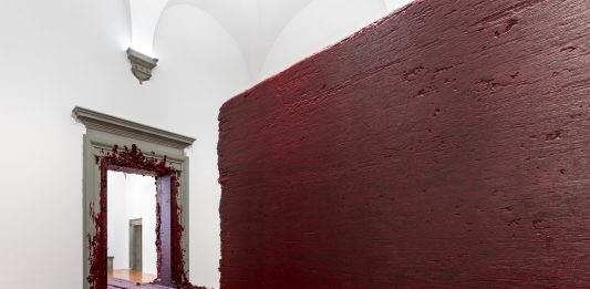 Anish Kapoor, Untrue Unreal, veduta della mostra, Palazzo Strozzi, FIrenze, 2023-2024. ©photoElaBialkowskaOKNOstudio
