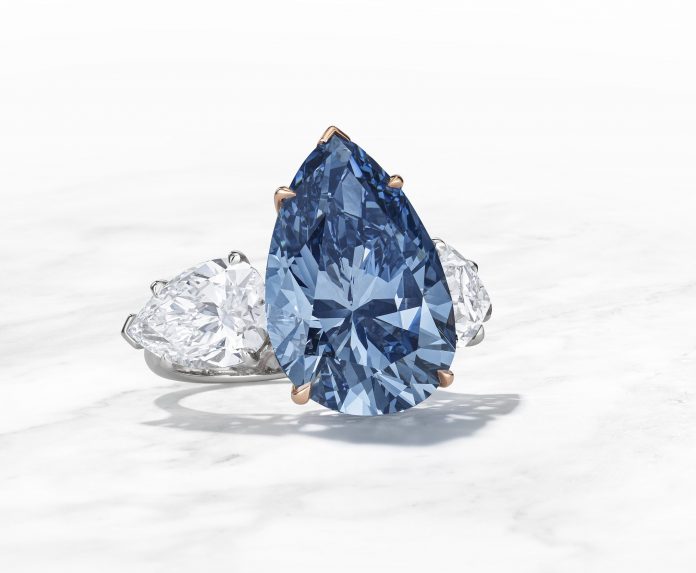 diamante Christie's bleu royal