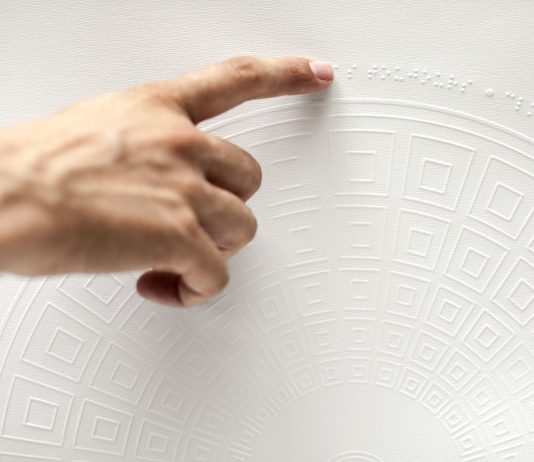 A Fulvio Morella il Premio Alfredo d’Andrade: ecco chi è l’artista del braille
