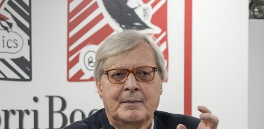 Vittorio Sgarbi indagato, deve al fisco 715mila euro. A rischio la sua carica al Ministero della Cultura