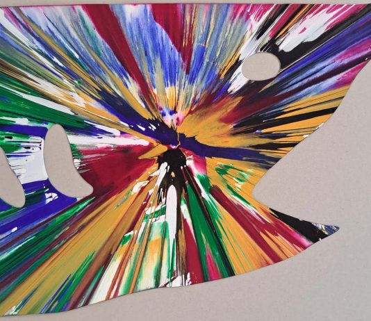 Damien Hirst e la serie ‘Spin Paintings’ in mostra alla Galleria Andrea Ingenito di Milano