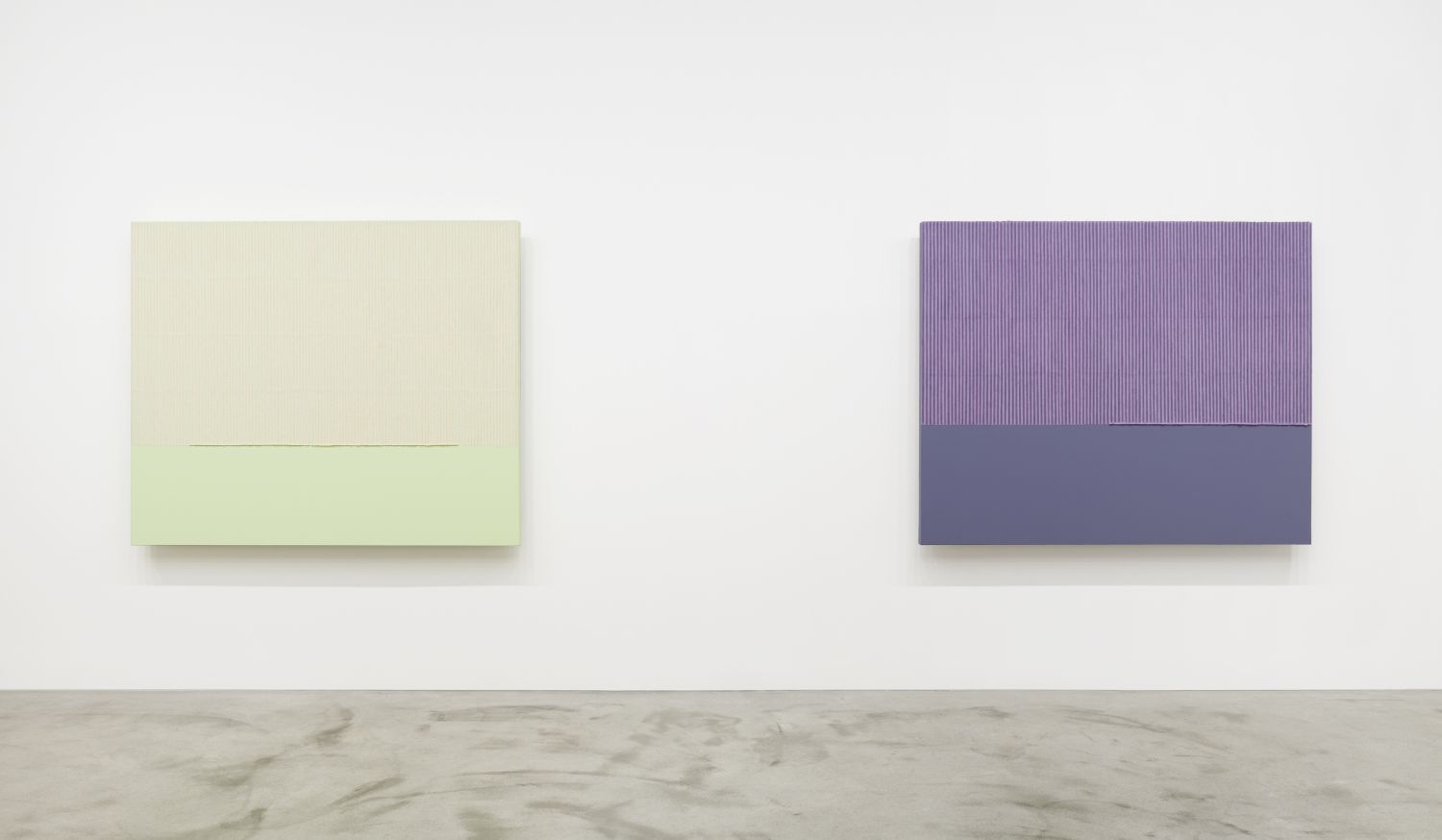 Exhibition view: Park Seo-Bo, Park Seo-Bo, Kukje Gallery K1, Seoul (15 September–31 October 2021). Courtesy Kukje Gallery