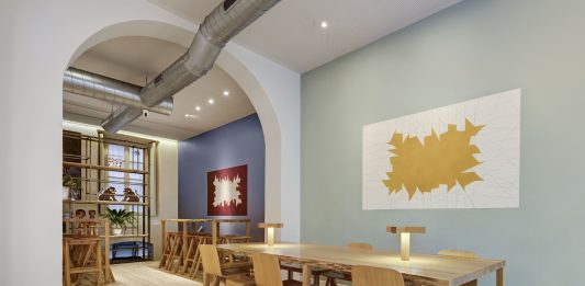 Milano, le geometrie di David Tremlett celebrano Zazà Ramen David Tremlett, BBZR23, Zazà Ramen, 2023