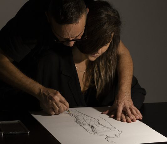 Roma, una serata in Promenade: da Spazio Taverna, una performance tra moda e fotografia SYLVIO GIARDINA, PROMENADE, Spazio Taverna, Roma, 2023, ph credit Dylan Rees Luca Ferrarini