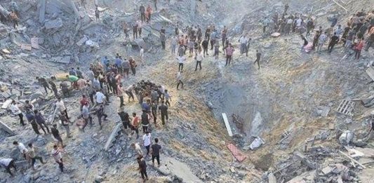 Le conseguenze della lettera di cessate il fuoco a Gaza: dimissioni ad Artforum