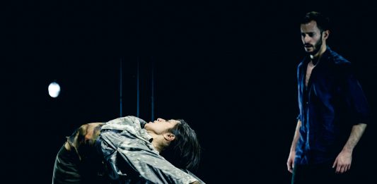 Amae: al Teatro Traetta di Bitonto, la danza della dipendenza affettiva AMAE © David Kalwar
