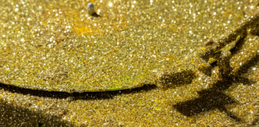 Danzando sulla fine del millennio: la Collezione Morra Greco in mostra a Napoli