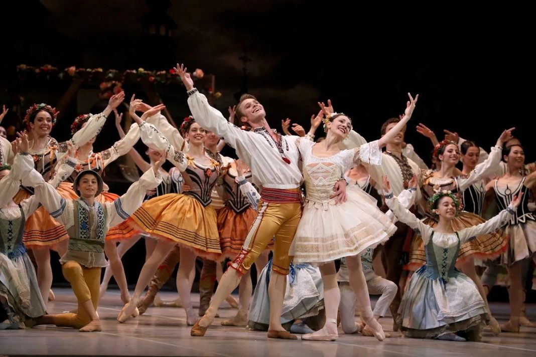 1a Coppelia con Nicoletta-Manni e Timofej-Andrijashenko.-Ph Brescia e Amisano