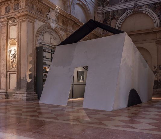 La memoria delle cose: Alfredo Casali in mostra alla galleria Volumnia di Piacenza Alfredo Casali, La memoria delle cose, 2023, veduta della mostra, Courtesy Volumnia Space, Piacenza. Photo Fausto Salvi Studio