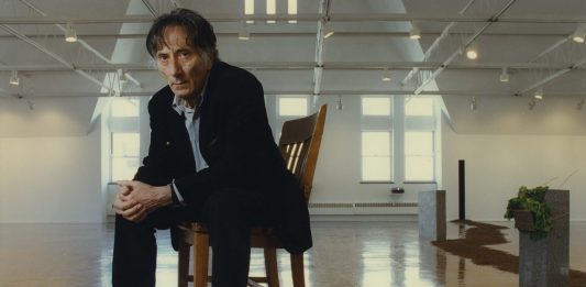 È morto a 89 anni Giovanni Anselmo, tra gli ultimi esponenti di Arte Povera. Celebri le sue “torsioni” Giovanni Anselmo