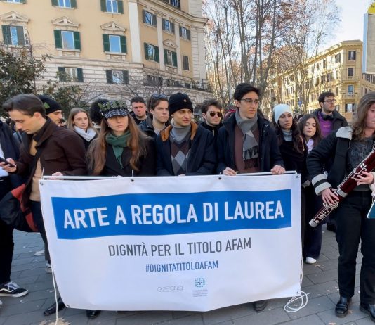 Arte a regola di laurea: la manifestazione degli studenti AFAM a Roma Manifestazione studenti AFAM, Roma, 19 dicembre 2023, ph. Claudio Tanda