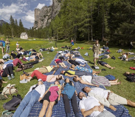 Biennale Gherdeina 2024 tra le Dolomiti: ecco gli artisti invitati Biennale Gherdeina 2022. Ph. Tiberio Sorvillo. Courtesy Biennale Gherdeina