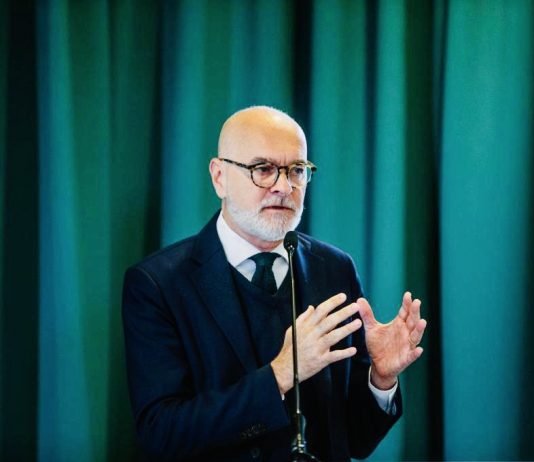 Angelo Crespi: chi è il manager umanistico, nuovo direttore della Pinacoteca di Brera angelo crespi