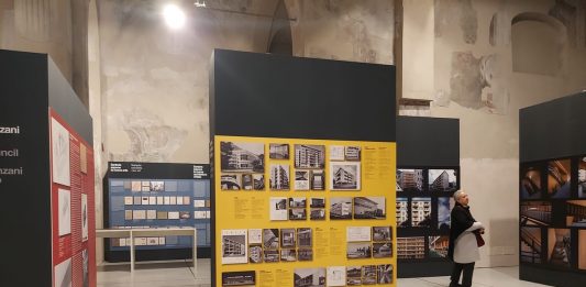 Sartoris e Terragni, protagonisti del Razionalismo: la mostra a Como Terragni e Sartoris a Como capitale del razionalismo italiano 1926-1943, veduta della mostra, 2023. Foto per gentile concessione di Lorenza Cerruti