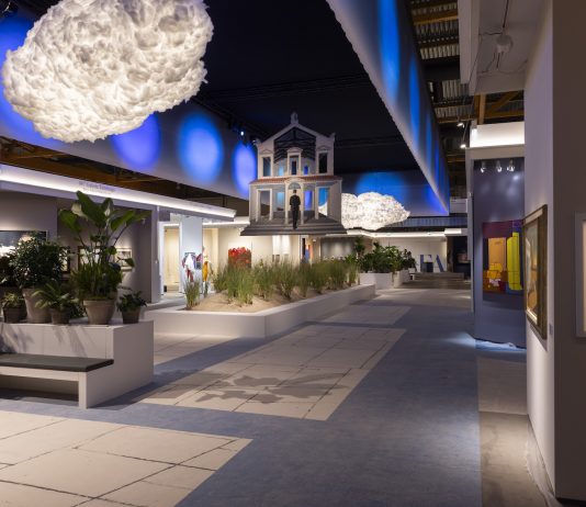 Brafa, all’inizio della fiera: tutti pazzi per Wesselmann e Delvaux brafa 2024