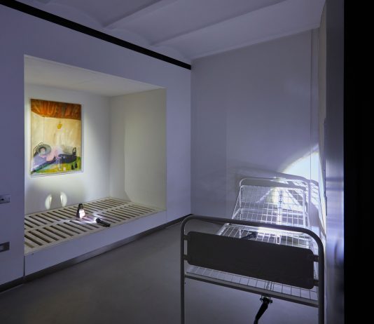 La Fondazione Fendi di Roma celebra l’opera di Carol Rama e ricostruisce gli ambienti ispirati alla sua casa