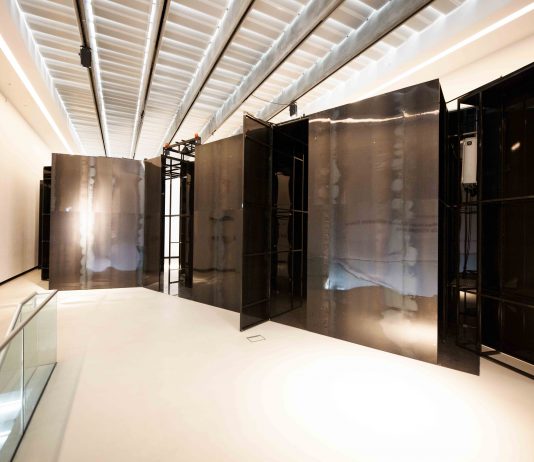 Al MAXXI di Roma l’installazione di Giuseppina Grasso Cannizzo sfida l’architettura di Zaha Hadid