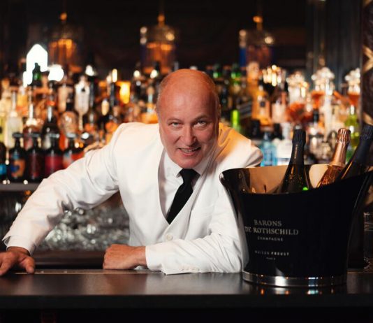 Parigi: all’asta i cimeli del leggendario bartender del Ritz ritz asta