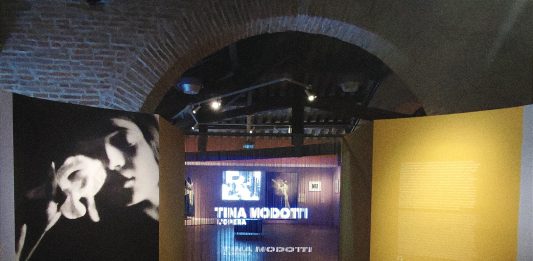 Tina Modotti si mostra, a Rovigo