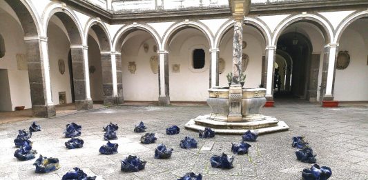 La varietà dei luoghi dell’arte contemporanea: intervista ad Anna Imponente L’opera Germinazione (2005) di Claudio Palmieri, esposta nella mostra Vesuvio Universale, Vesuvio Quotidiano, oggi nelle collezioni permanenti presso la Certosa di San Martino – Polo Museale Campania. Courtesy Claudio Palmieri, 2023
