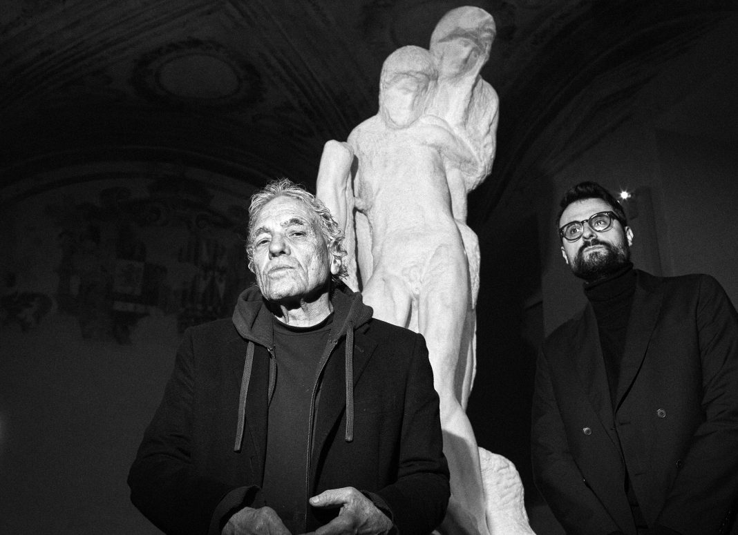 Abel Ferrara e Gabriele Tinti, Museo della Pietà Rondanini, Castello Sforzesco, Milano, 24 gennaio 2024. Courtesy Mattia Zoppellaro, Milano, 2024