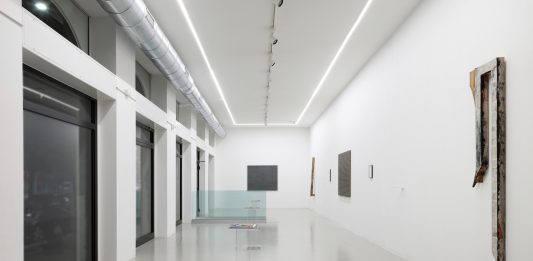 CrossWords. Opere dalla collezione Panza di Biumo da Osart Gallery