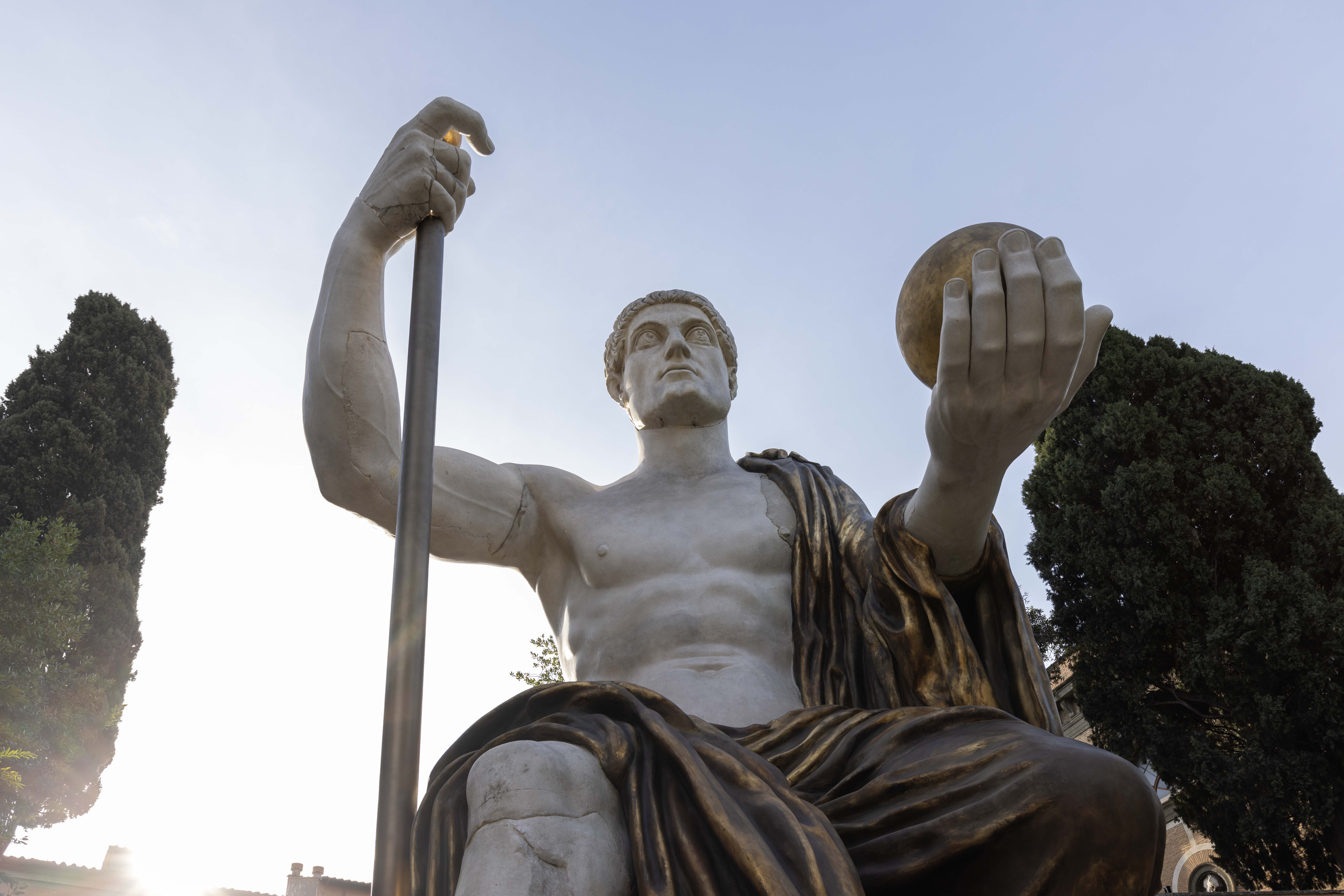 Statua Colossale di Costantino, ricostruita nel giardino di Villa Caffarelli, Roma