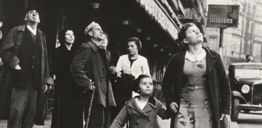 Amore e guerra. Gerda Taro e Robert Capa da Camera a Torino