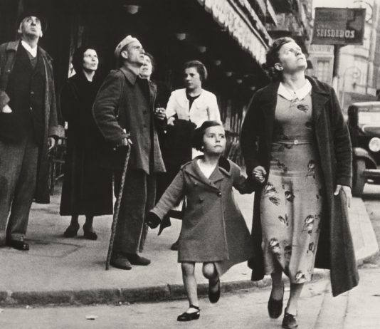 Amore e guerra. Gerda Taro e Robert Capa da Camera a Torino