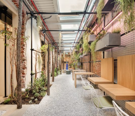 A Milano lo studio di architettura Il Prisma si apre all’arte contemporanea, con progetti e talk