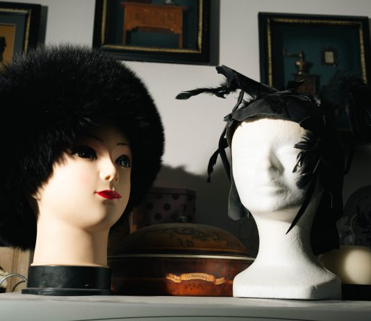 Le molte storie di una donna, nel progetto fotografico di Gildo Molinari