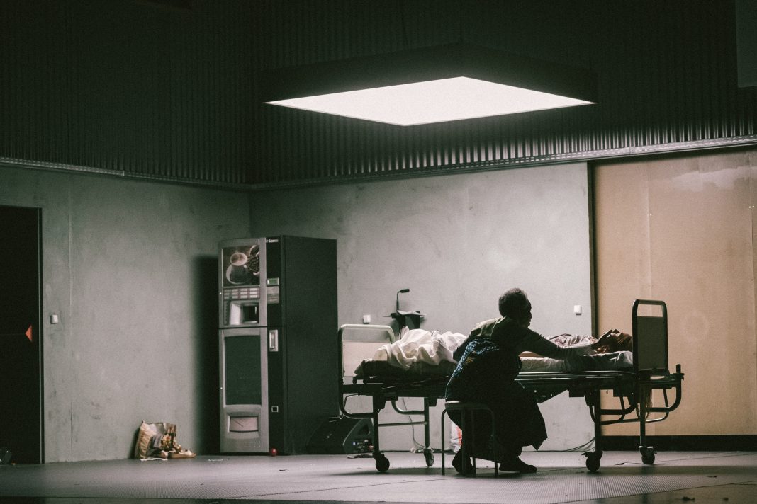 Pendulum©EGEAC-Teatro São Luiz, Estelle Valente Pendulum © EGEAC, Teatro São Luiz, Estelle Valente