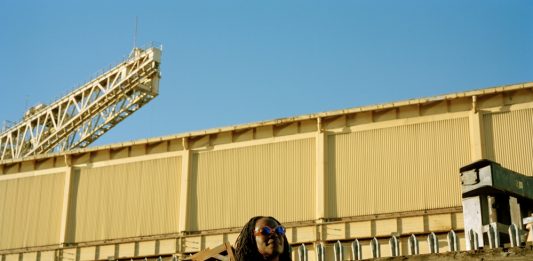 Come sta cambiando la scena artistica della Nigeria? L’artista Peju Alatise racconta i progetti che affacciano sul mondo