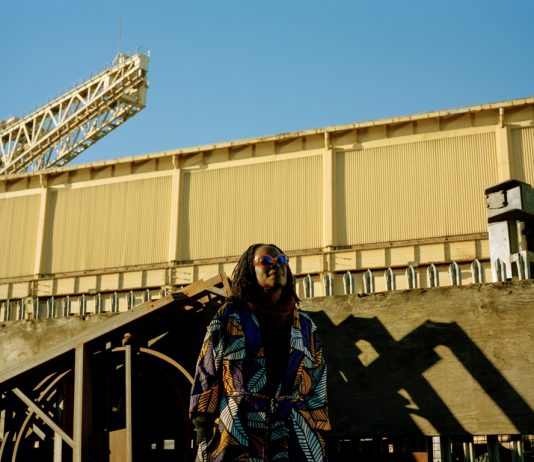 Come sta cambiando la scena artistica della Nigeria? L’artista Peju Alatise racconta i progetti che affacciano sul mondo