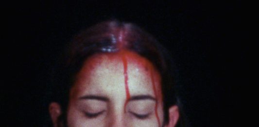 Naked by the Window: vita e arte di Ana Mendieta, in una nuova serie Amazon