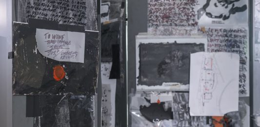 Ghostwriting Paul Thek: la mostra di Alessandro Di Pietro alla Fondazione Del Roscio di Roma