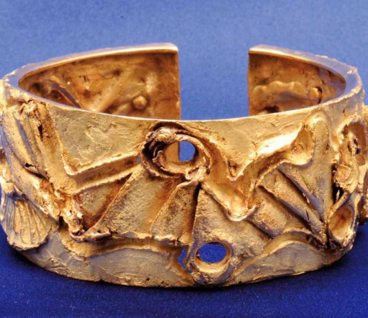 Furto da un milione di euro al Vittoriale: ecco come hanno agito i ladri